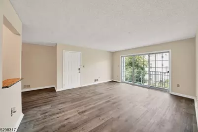 197 Rachel Ct, Franklin Township, NJ 08823 - Photo 9