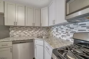 197 Rachel Ct, Franklin Township, NJ 08823 - Photo 7