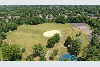 197 Rachel Ct, Franklin Township, NJ 08823 - Photo 25