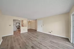 197 Rachel Ct, Franklin Township, NJ 08823 - Photo 5