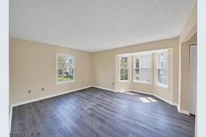 197 Rachel Ct, Franklin Township, NJ 08823 - Photo 17