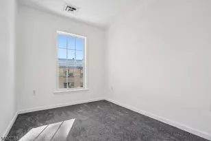 589 Tremont Ave, Orange, NJ 07050 - Photo 15