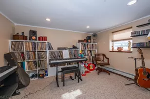 3 Birchwood Dr, Vernon Twp., NJ 07460 - Photo 31