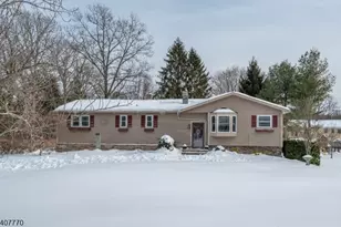 3 Birchwood Dr, Vernon Twp., NJ 07460 - Photo 3