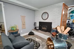 27 Grandview Ave, Jefferson Township, NJ 07460 - Photo 19