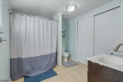 14 Oneida Trl, Wayne, NJ 07470 - Photo 23