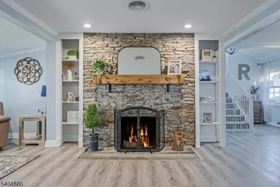 14 Oneida Trl, Wayne, NJ 07470 - Photo 5