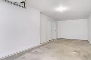 42 Krueger Ct, Newark, NJ 07103 - Photo 25