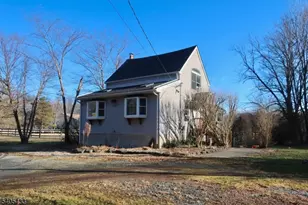 557 Pleasant Plains Rd, Long Hill Township, NJ 07946 - Photo 1