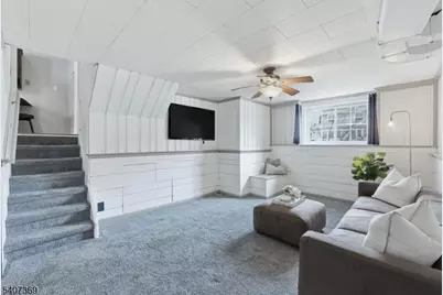 31 Randolph Pl, West Orange Township, NJ 07052 - Photo 17