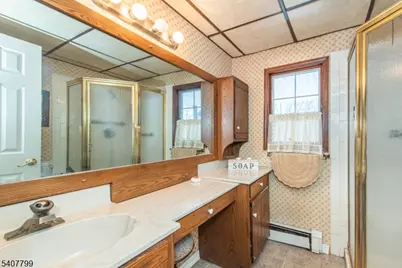 49 Skyline Lake Dr, Ringwood, NJ 07456 - Photo 13