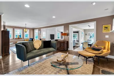 28 Falmouth Rd, Chatham Township, NJ 07928 - Photo 9