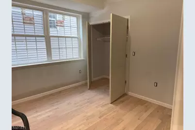 357-359 S 11th St #3, Newark, NJ 07103 - Photo 9