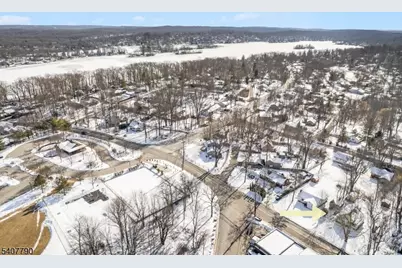 110 Breakneck Rd, Vernon, NJ 07422 - Photo 27