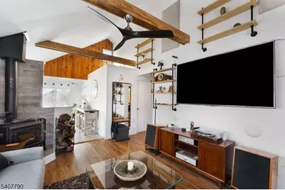 110 Breakneck Rd, Vernon, NJ 07422 - Photo 3