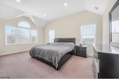 4 Bellows Ln, Montville Township, NJ 07082 - Photo 25