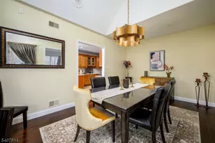 701 Timberbrooke Dr, Bedminster Township, NJ 07921 - Photo 9