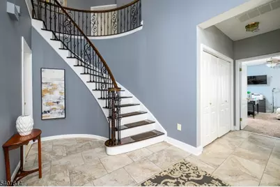 701 Timberbrooke Drive, Bedminster Township, NJ 07921 - Photo 3