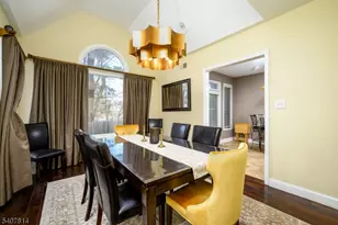 701 Timberbrooke Dr, Bedminster Township, NJ 07921 - Photo 7