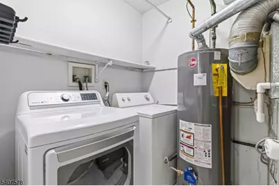 19 Dacotah Ave, Parsippany, NJ 07034 - Photo 21