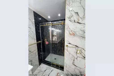 19 Dacotah Ave, Parsippany, NJ 07034 - Photo 9