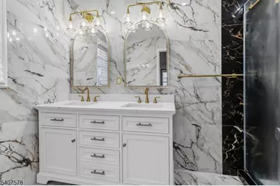 19 Dacotah Ave, Parsippany, NJ 07034 - Photo 19