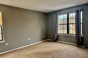 31 Voscek, Lawrence Township, NJ 08648 - Photo 13