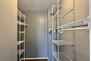 31 Voscek, Lawrence Township, NJ 08648 - Photo 11