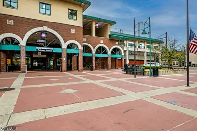 1 Carriage City Plz #1203, Rahway, NJ 07065 - Photo 17