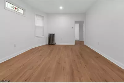 45 Seymour Ave, Newark, NJ 07108 - Photo 9