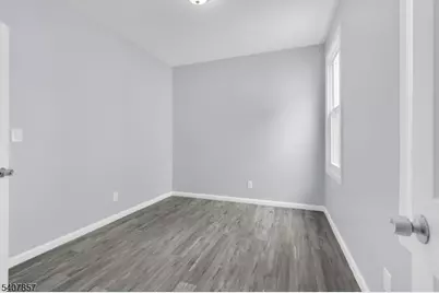 45 Seymour Ave, Newark, NJ 07108 - Photo 23