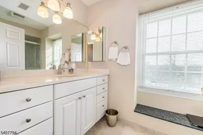 32 Noelle Ct, Lincoln Park, NJ 07035 - Photo 7