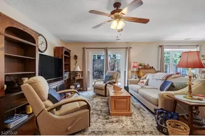 8 Lee Ct, Lebanon, NJ 08833 - Photo 7