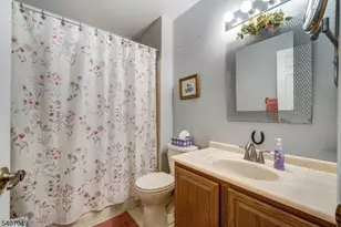 8 Lee Ct, Lebanon, NJ 08833 - Photo 17