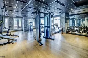 2 Shore Ln, Jersey City, NJ 07310 - Photo 33