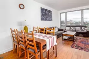 2 Shore Ln, Jersey City, NJ 07310 - Photo 17