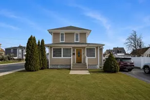 54 E Pennsylvania Ave, Woodbridge Township, NJ 07001 - Photo 1