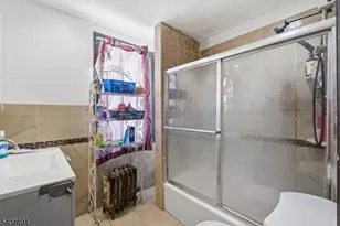 54 E Pennsylvania Ave, Woodbridge Township, NJ 07001 - Photo 13