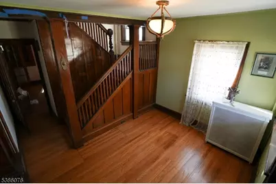 288 Paterson Ave, Little Falls Township, NJ 07424 - Photo 5