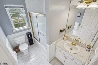 1138 William V Young Dr, Rahway, NJ 07065 - Photo 27