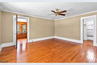 310 Morris Ave, Mountain Lakes, NJ 07046 - Photo 27