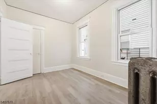 29 Cedar Ave, Newark, NJ 07106 - Photo 5