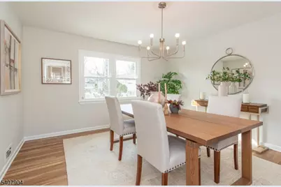 33 Tuers Pl, Montclair, NJ 07043 - Photo 11