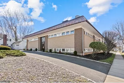 744 Galloping Hill Rd, Roselle Park, NJ 07204 - Photo 1