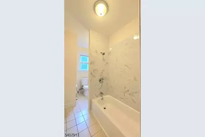 232 Lakeview Ave, Clifton, NJ 07011 - Photo 9