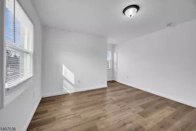 724 E Scott Ave, Rahway, NJ 07065 - Photo 9