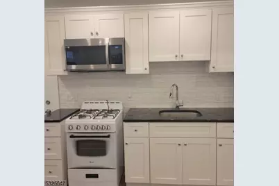 133 W 3rd Ave, Roselle, NJ 07203 - Photo 5