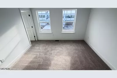 8 Eastwood Ter, East Hanover Township, NJ 07928 - Photo 21