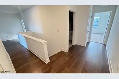 8 Eastwood Ter, East Hanover Township, NJ 07928 - Photo 23