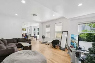 226 Waverly Pl, South Orange, NJ 07079 - Photo 3